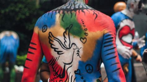 nude body paint|See stunning photos from this year’s nude bodypainting day in NYC